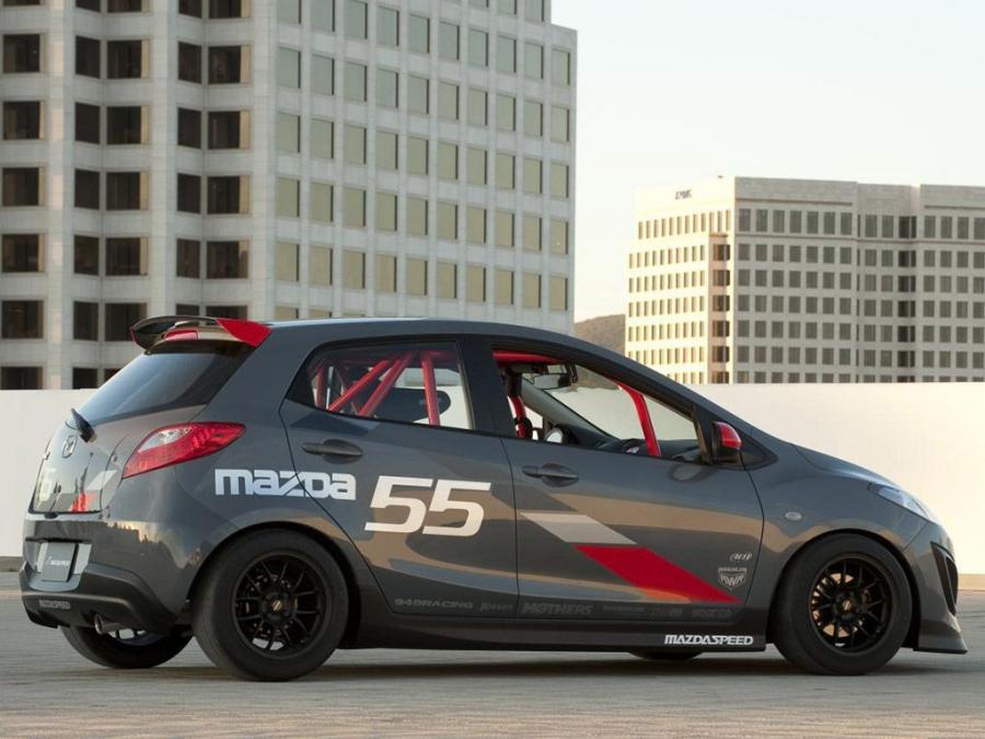  Mazda2 Evil Track Concept 2010 года  (фото 3 из 3)